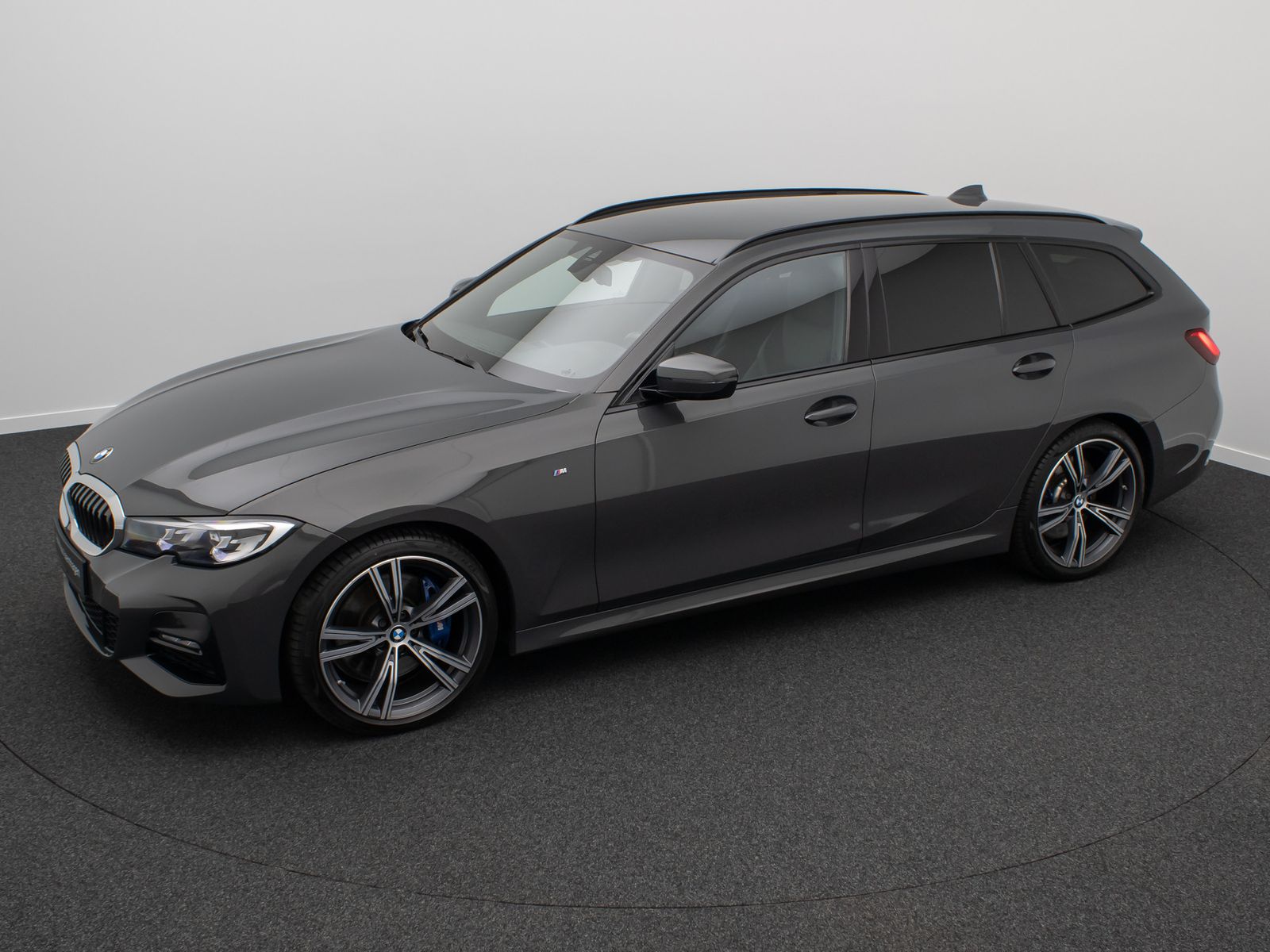 Fahrzeugabbildung BMW 320d M Sport DAB Alarm PDC LED Individual 19Zoll