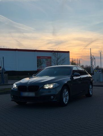 BMW BMW F10 520D | 2016