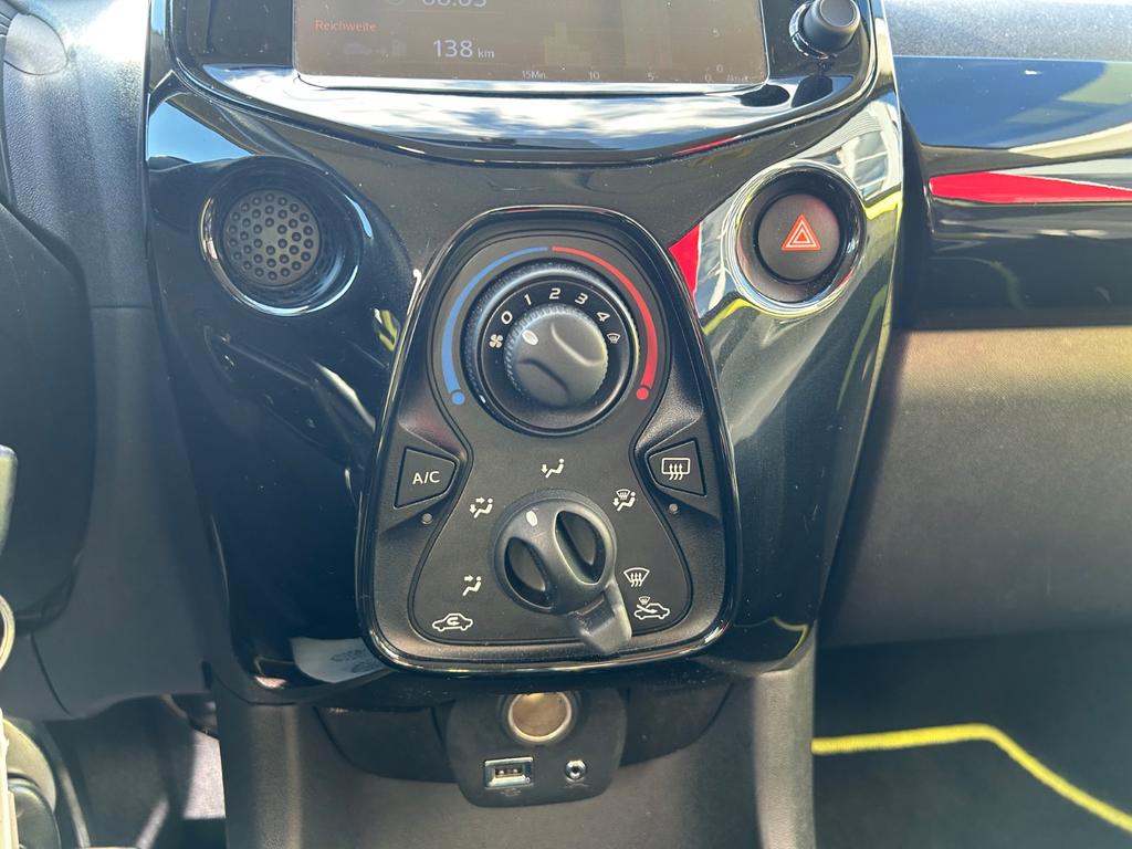 Toyota Aygo (X)