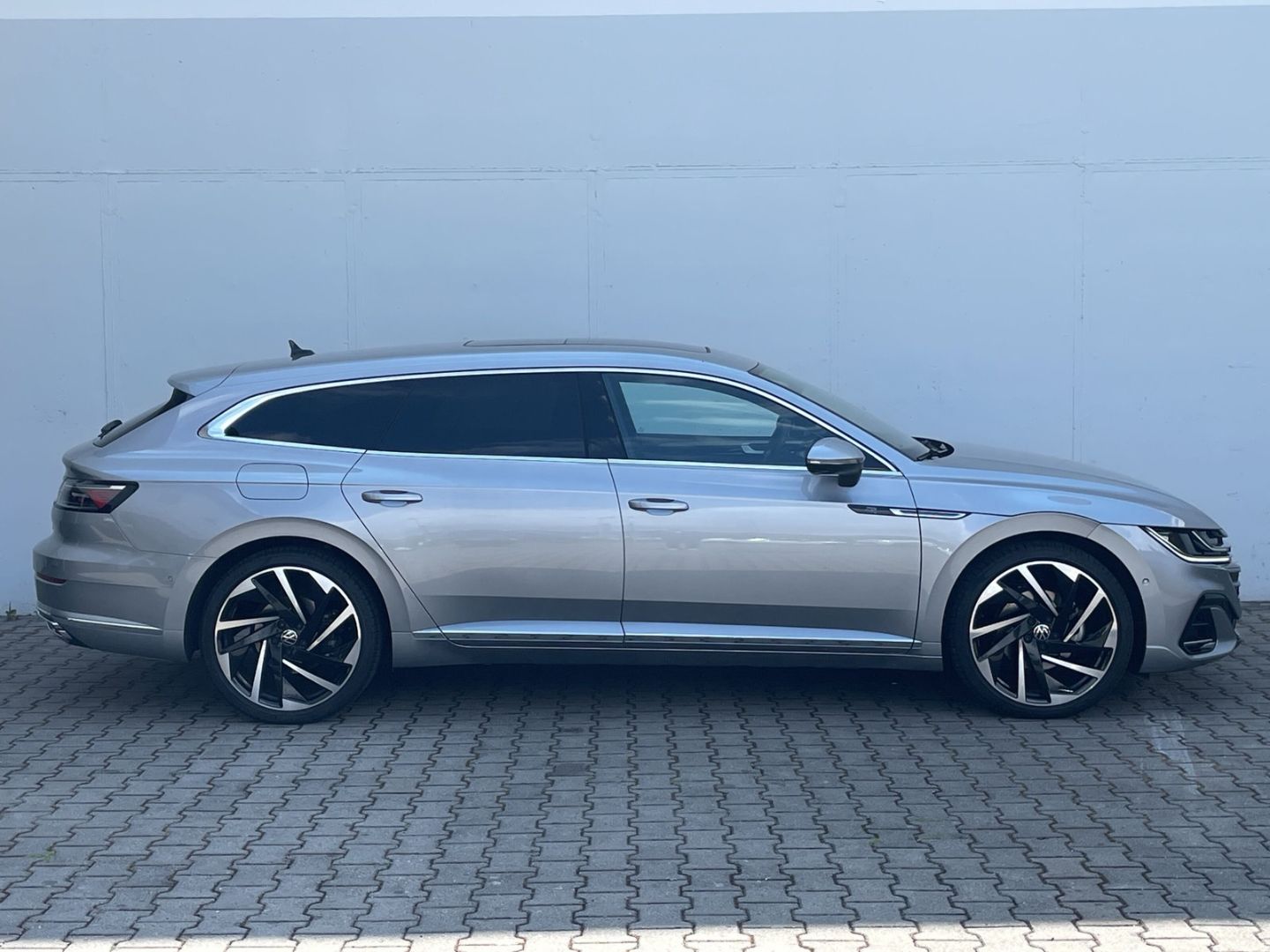 Arteon Shooting Brake R-Line 2.0 TDI 4Motion AHK