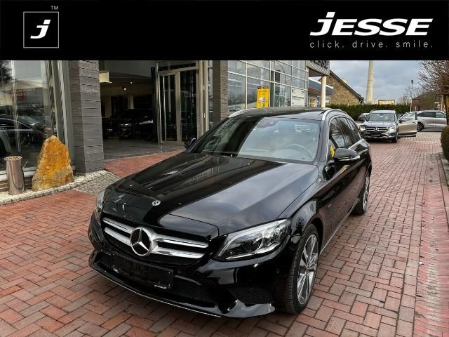 Mercedes-Benz C 300 de T Avantgarde Multibeam Distr+ Pano Wide