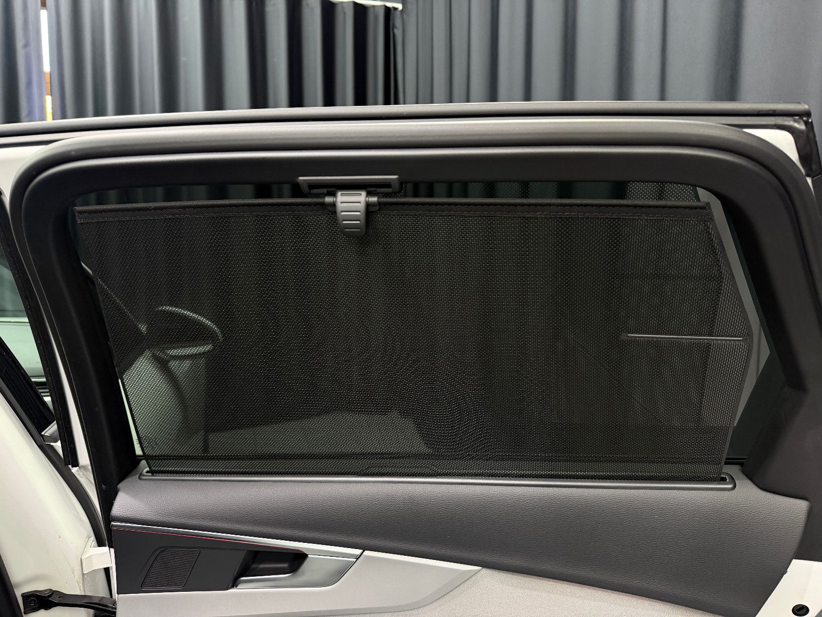 Fahrzeugabbildung Audi A4 Avant 35 TDI advanced|MATRIX|LCI|RF-KAMERA