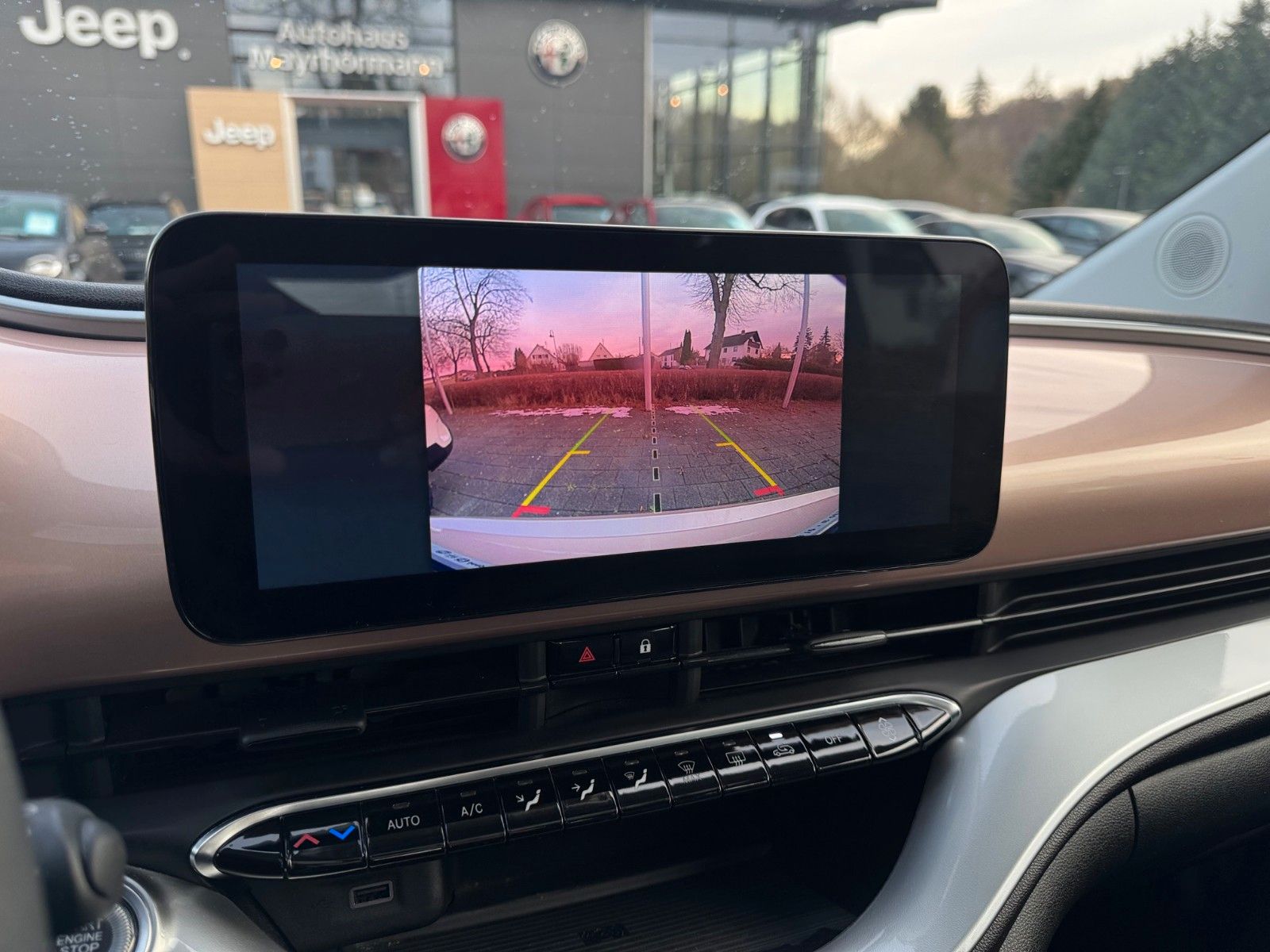 Fahrzeugabbildung Fiat 500e ICON 118PS NAVI SITZHEIZUNG KAMERA LED