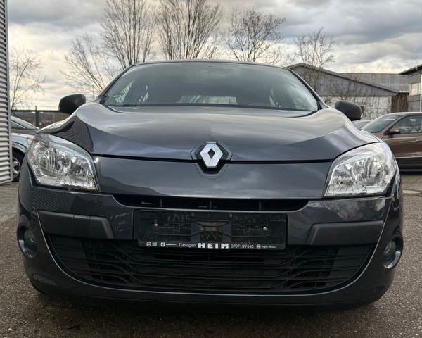 Renault Megane III Lim. 5-trg. Je t'aime