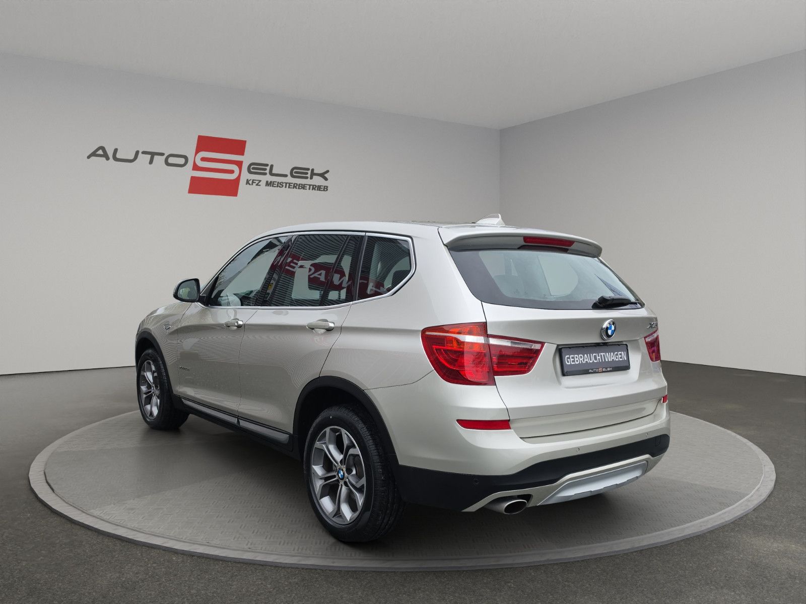 Fahrzeugabbildung BMW X3 xDrive20d AUT. AUS 1.HAND LEDER NAVI KAMERA