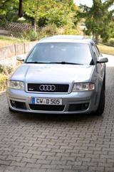 Audi RS6 4B - Audi RS6 mit Benzin-Antrieb: Limousine