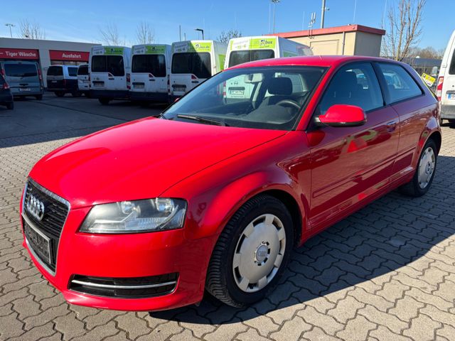 Audi A3 1.6 Attraction/Klima/Isofix /Export