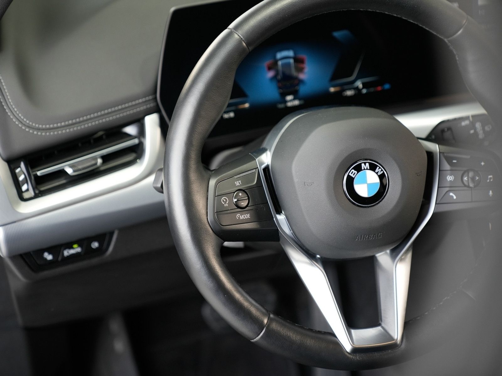 BMW X1 xDrive 20d xLine Komfortzug. LEDER foto 10
