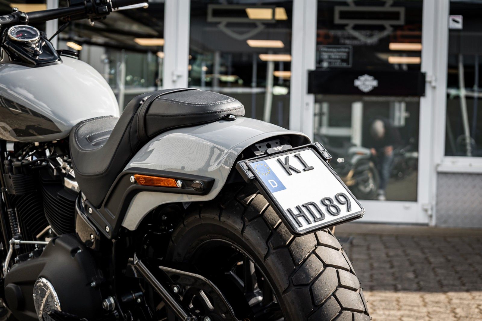 Fahrzeugabbildung Harley-Davidson FXFBS Fat Bob 114 CUI Softail - Jekill & Hyde