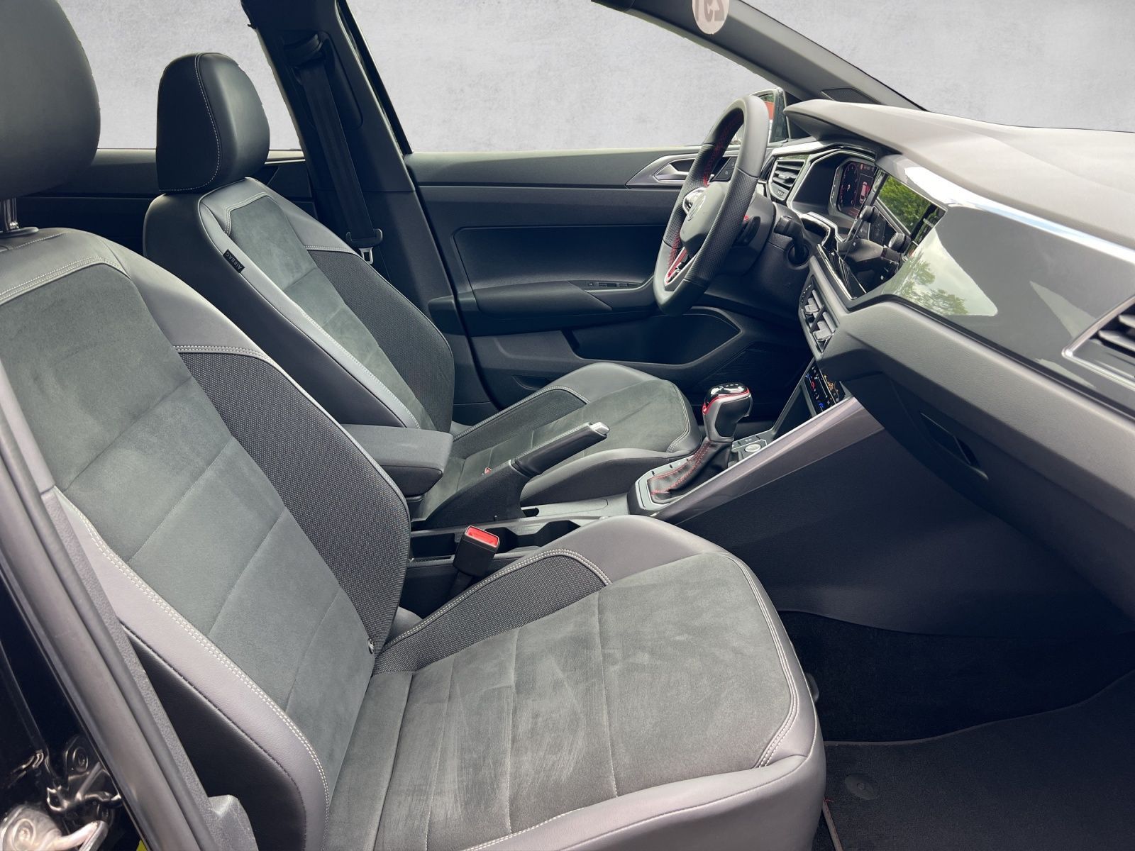 Polo GTI 2.0 TSI DSG Navi*Kamera*Pano*ACC*