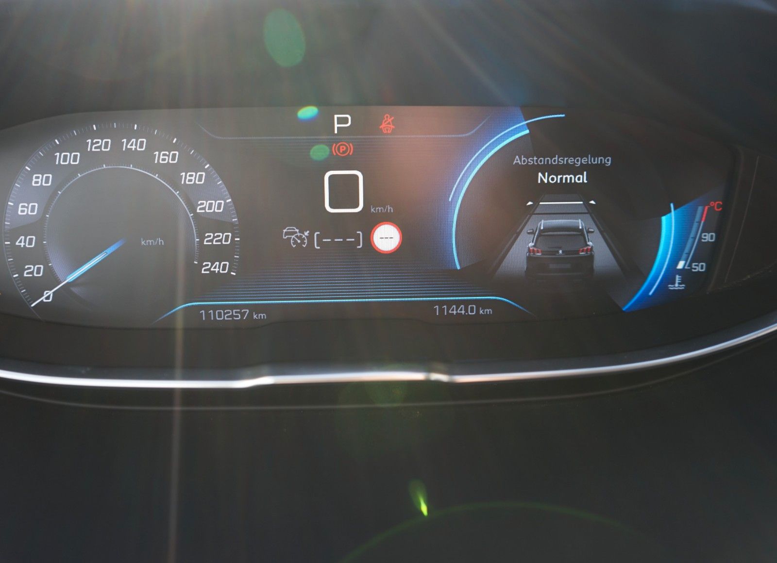 Fahrzeugabbildung Peugeot 3008 Allure Bluehdi*Navi*Shz*Kamera*Tüv Neu