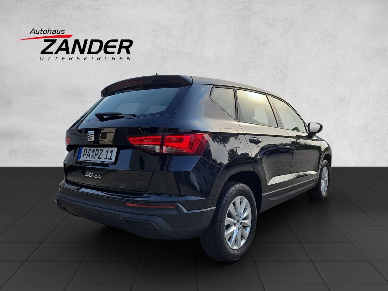 Fahrzeugabbildung SEAT Ateca Reference Edition - 5 Jahre Garantie uvm.