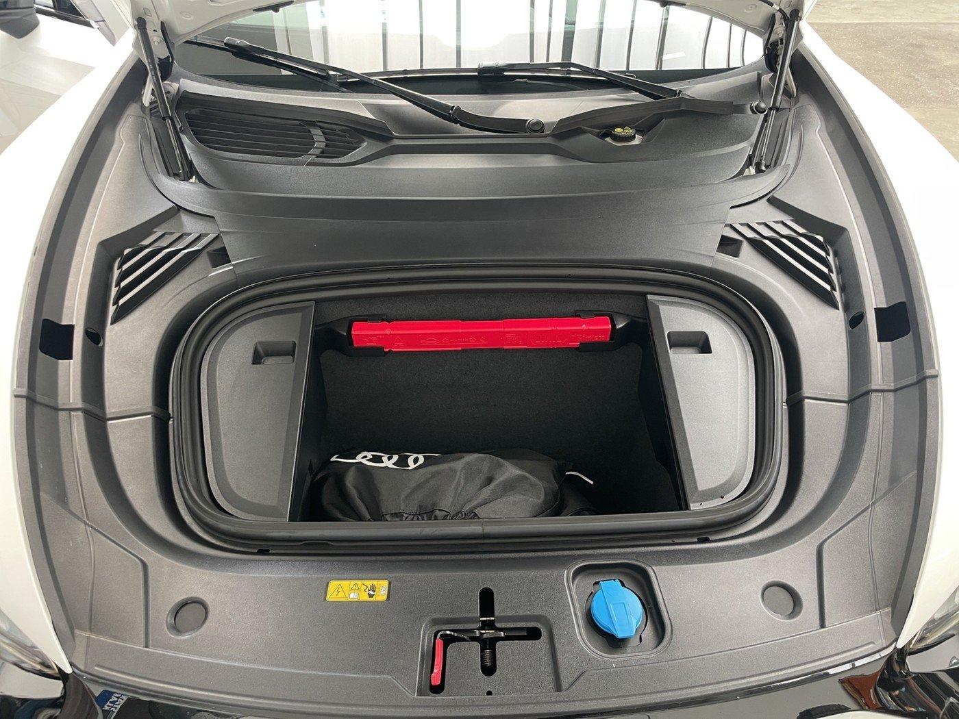 Audi e-tron GT quattro MATRIX Pano B&O ACC RFK