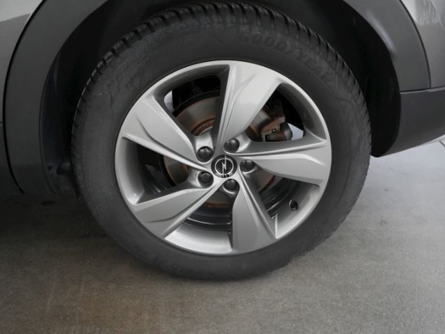 Grandland X ULTIMATE 1.6 TURBO+NAVI+HIFI-SYSTEM-