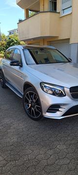 Mercedes-Benz GLC 43 AMG 4MATIC- Pano, Head Up,Voll.Leder - Mercedes-Benz GLC 43 AMG von privat