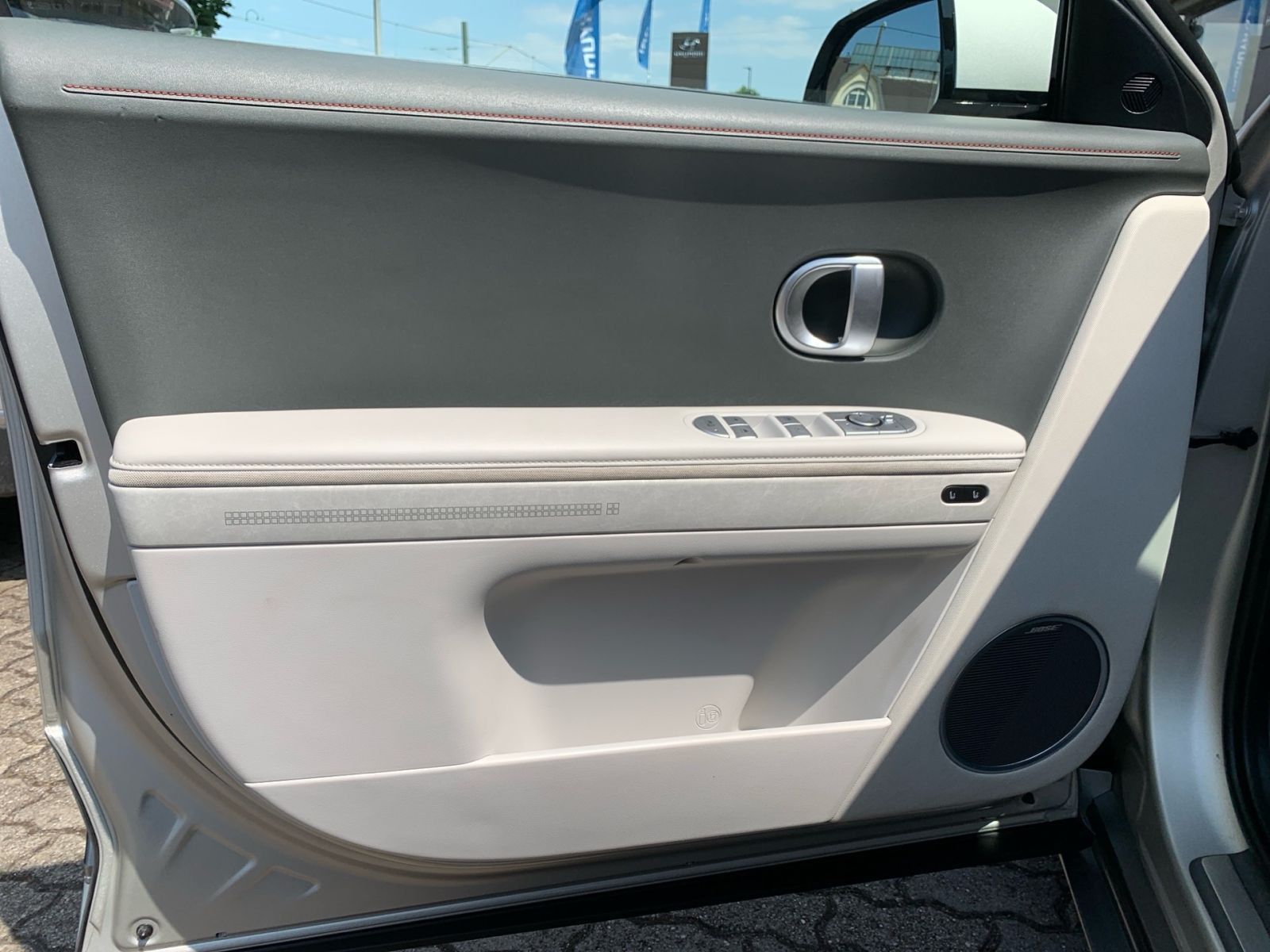 Fahrzeugabbildung Hyundai IONIQ 5 Uniq 72,6 kWh Relax 20 Zoll