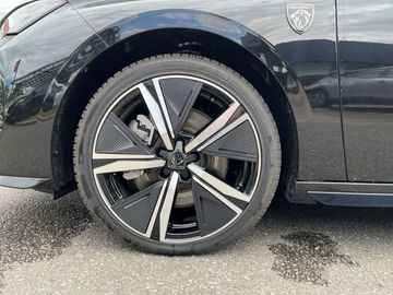Peugeot 308 SW Plug-In Hybrid 225 e-EAT8 GT