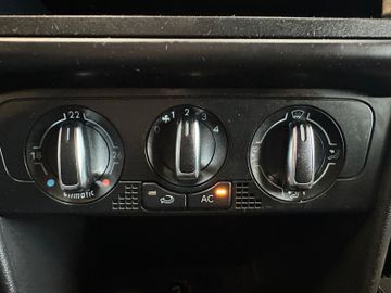 Volkswagen Polo V Team *2. Hand*Klima*SHZ*Freisprech*PDC*