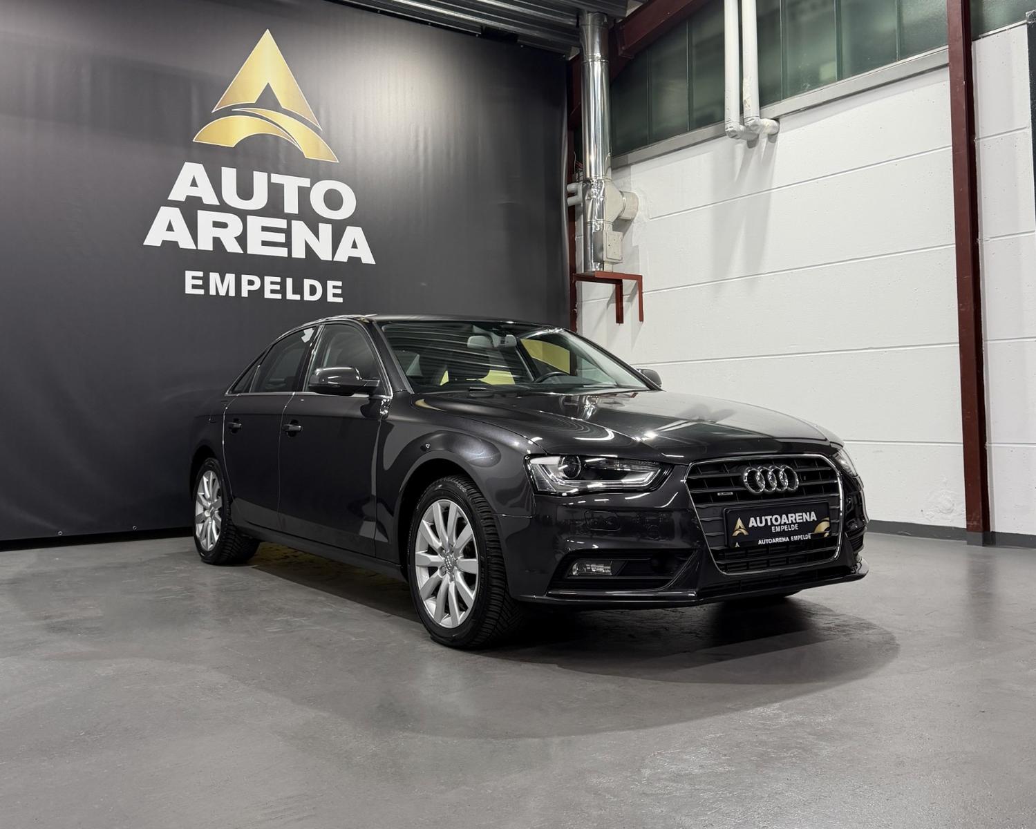 Audi A4 2.0 TDI DSG Lim. Ambiente Quattro*SHD*Leder