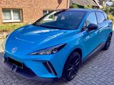 MG4 EV 64 kWh Luxury Neuwertig 8 Fach bereift  - MG MG4 von privat