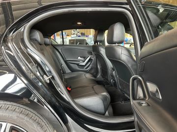 Mercedes-Benz A 180 *SitzBelüftungHZ*Spurhalte*Night*ACC*LED*
