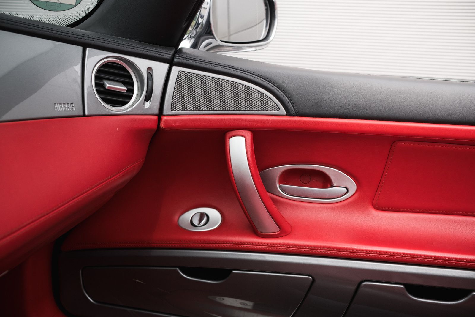 Fahrzeugabbildung BMW Z8 4.9 Roadster - 1. Hand - dt. Erstauslieferung