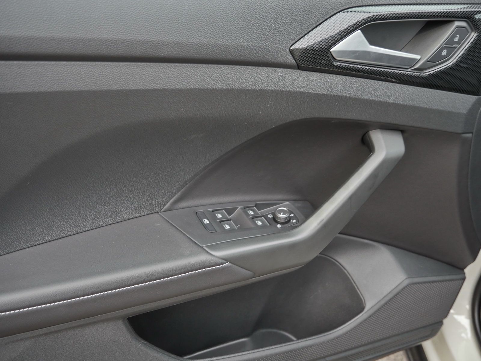 Volkswagen T-Cross - Bild 23