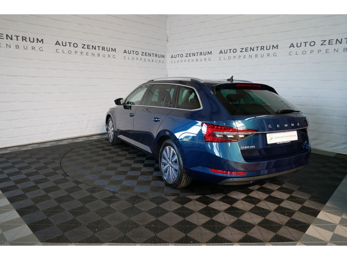 Skoda Superb Style 2.0 TDI LED+Navi+Leder+Virtual+AHK imagem 3