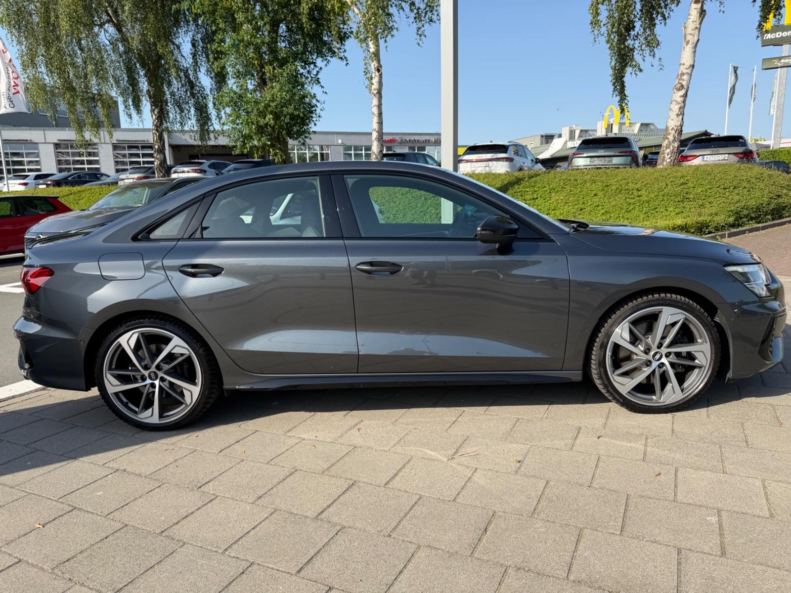 Audi S3 TFSI S tronic quattro -, миниатюра 7