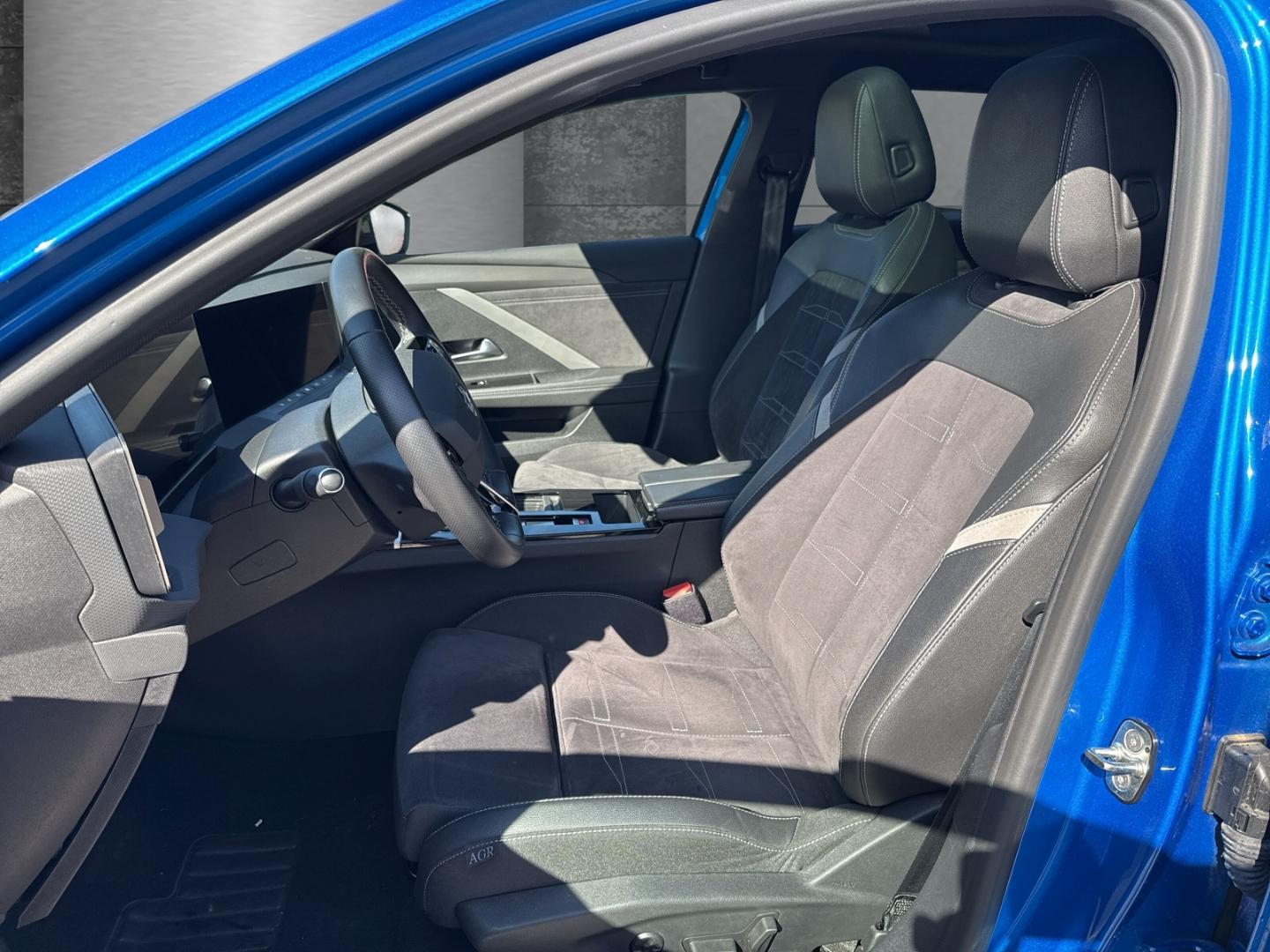 Opel Astra Electric GS El. Panodach Navi Digitales Co