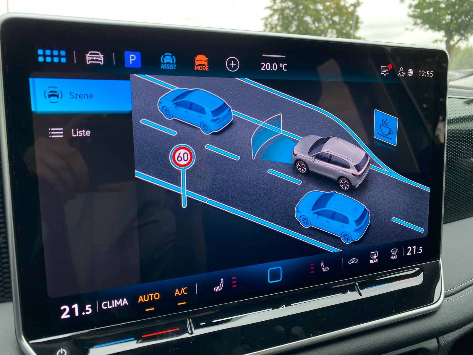 Fahrzeugabbildung Volkswagen Tiguan 1.5 eTSI OPF DSG +ACC+LED+NAVI+PARKASSIST