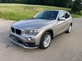 BMW X1 Baureihe X1 28 i xDrive - BMW X1 mit Benzin-Antrieb: Limousine