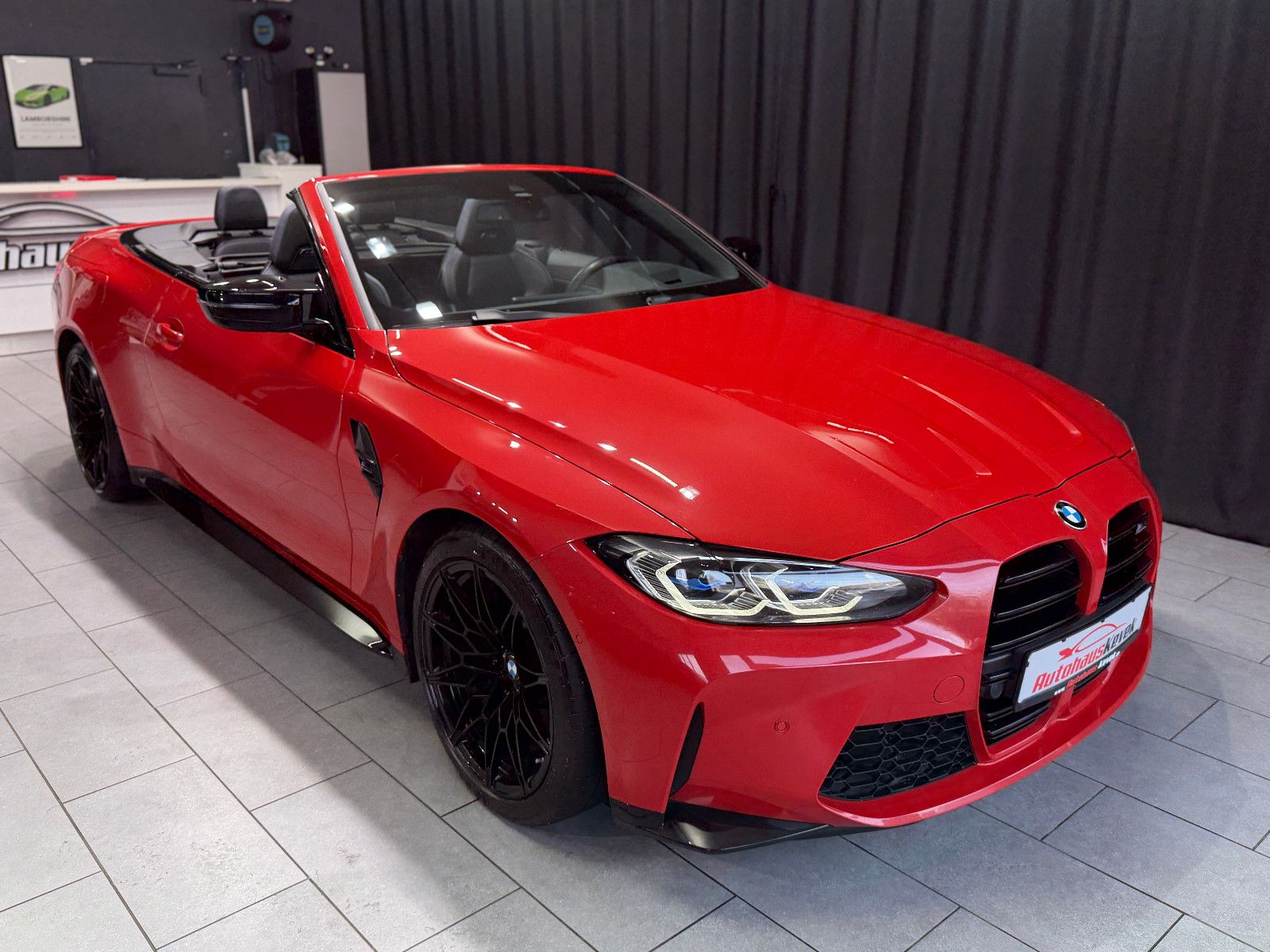 Fahrzeugabbildung BMW M4 Cabrio xDrive Competition|LASER|CARBON|HEAD-U