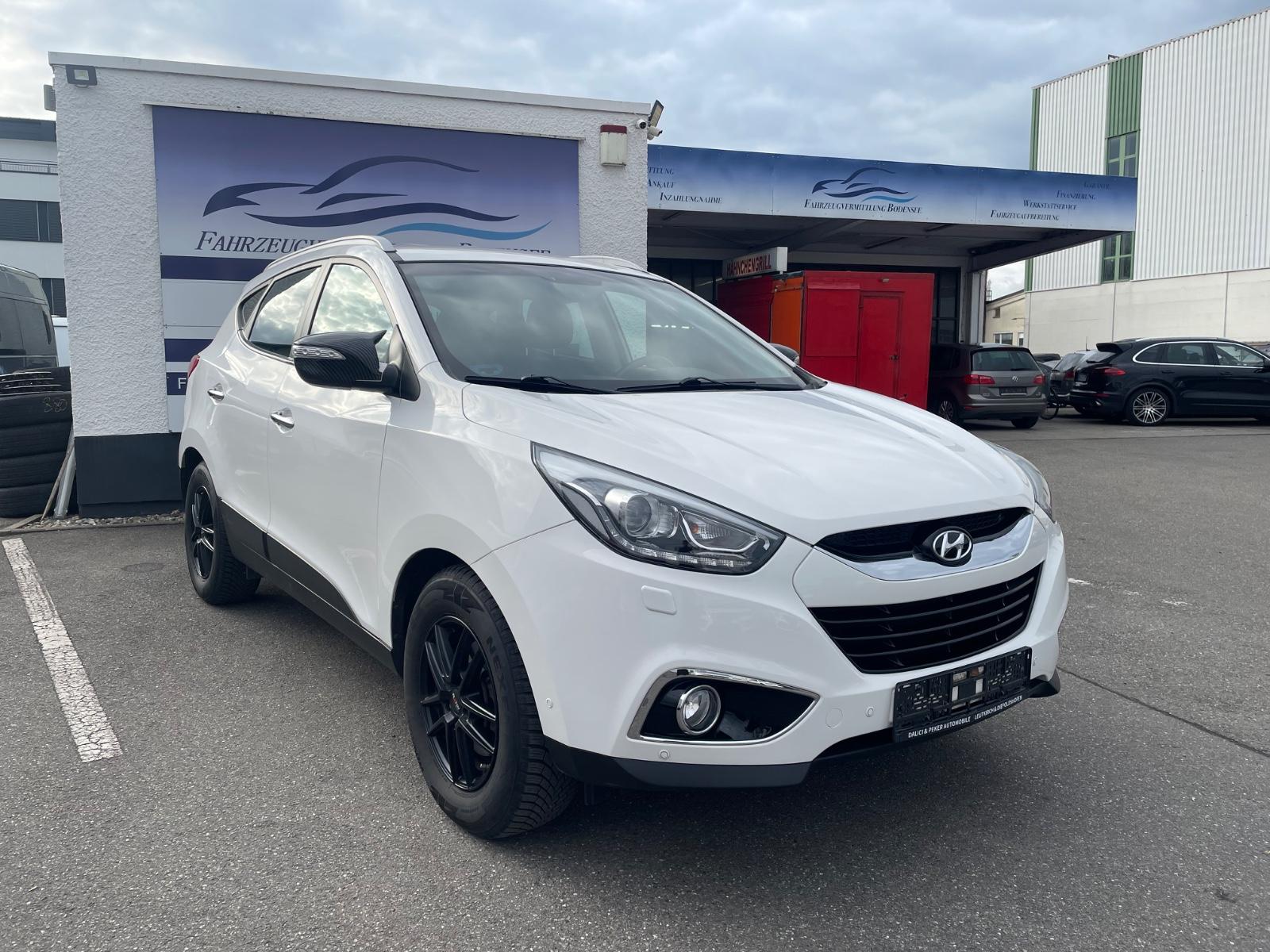 Hyundai ix35 Style AWD Navi Kamera 8-fach Shz Keyless