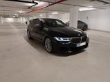 BMW M550i xDrive - TOP Ausstattung! Carbonschwarz - BMW 550: 550i Xdrive