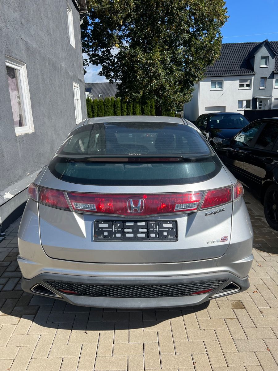 Fahrzeugabbildung Honda Civic Lim. 2.2 i-CTDi Type S