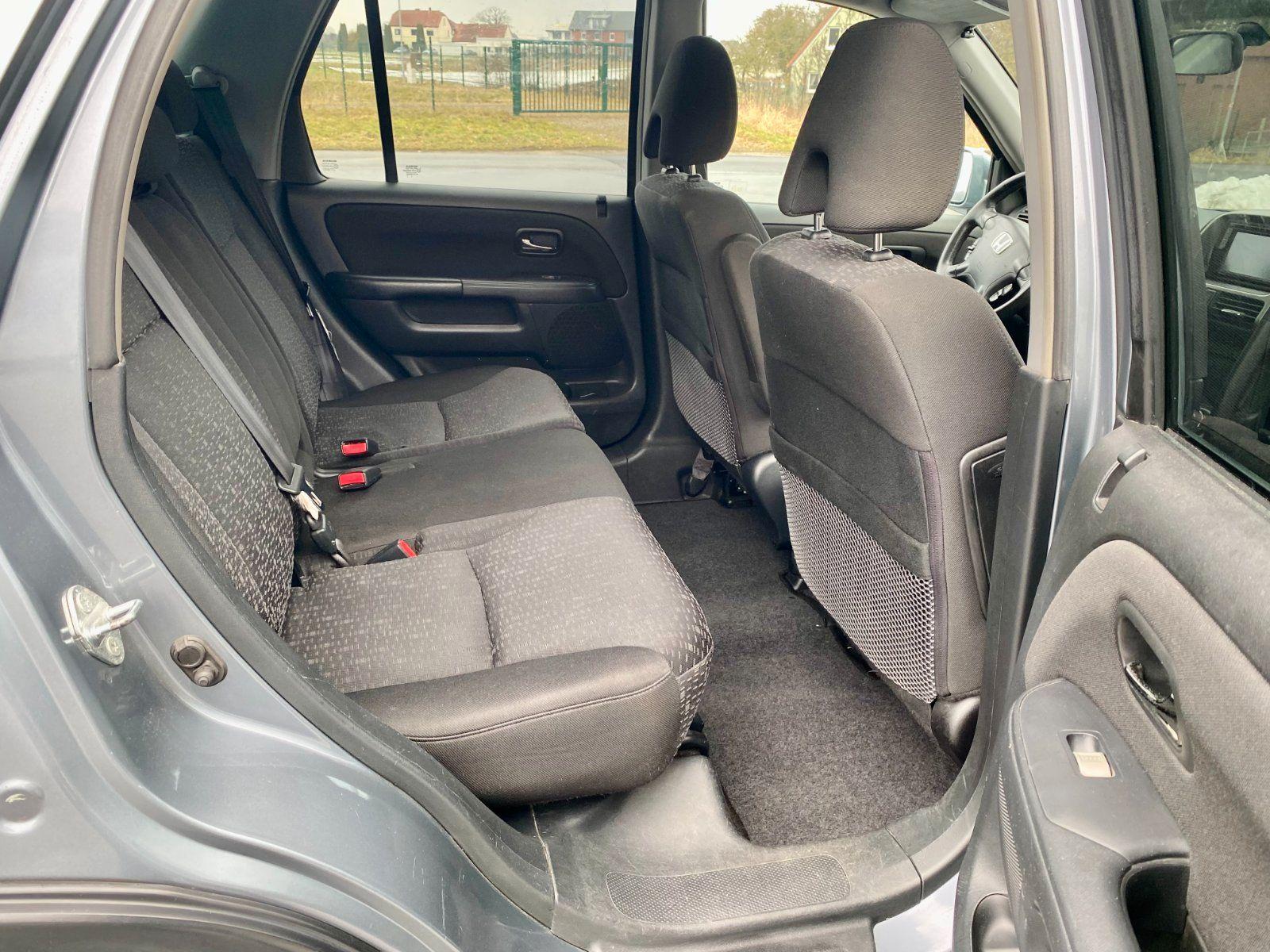 Honda CR-V 2005 — photo 12