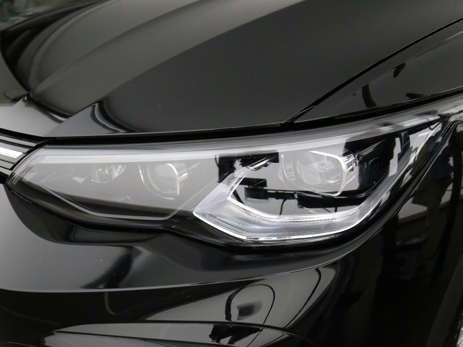Volkswagen Golf VIII Variant 2.0 TSI DSG R-line LED Navi H, миниатюра 18