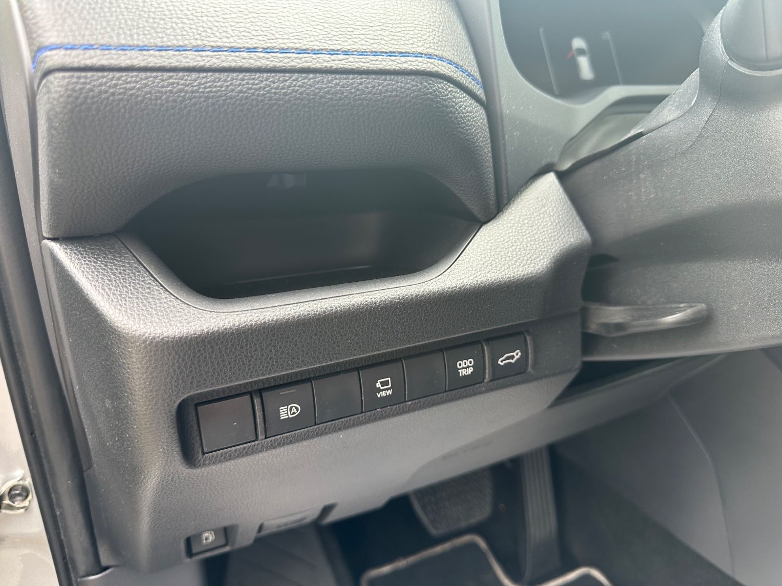 Toyota RAV4 Hybrid 4x2*Teamplayer*18"*360°*Spur*Abst.Te foto 18