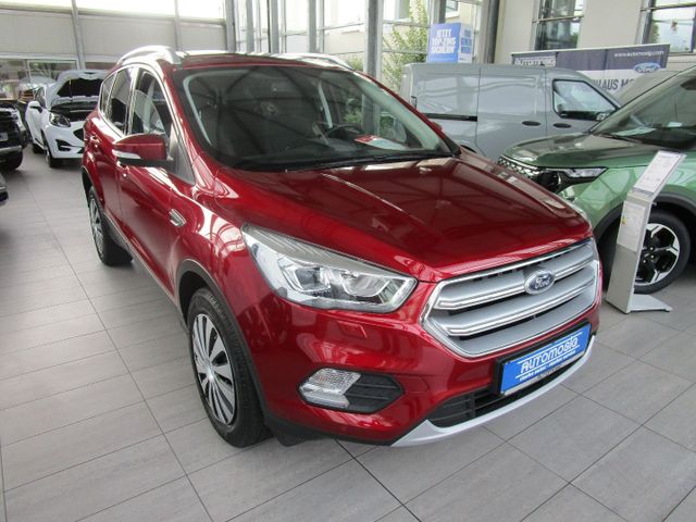 Kuga Cool & Connect
