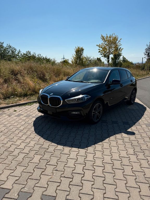 Image of BMW 118