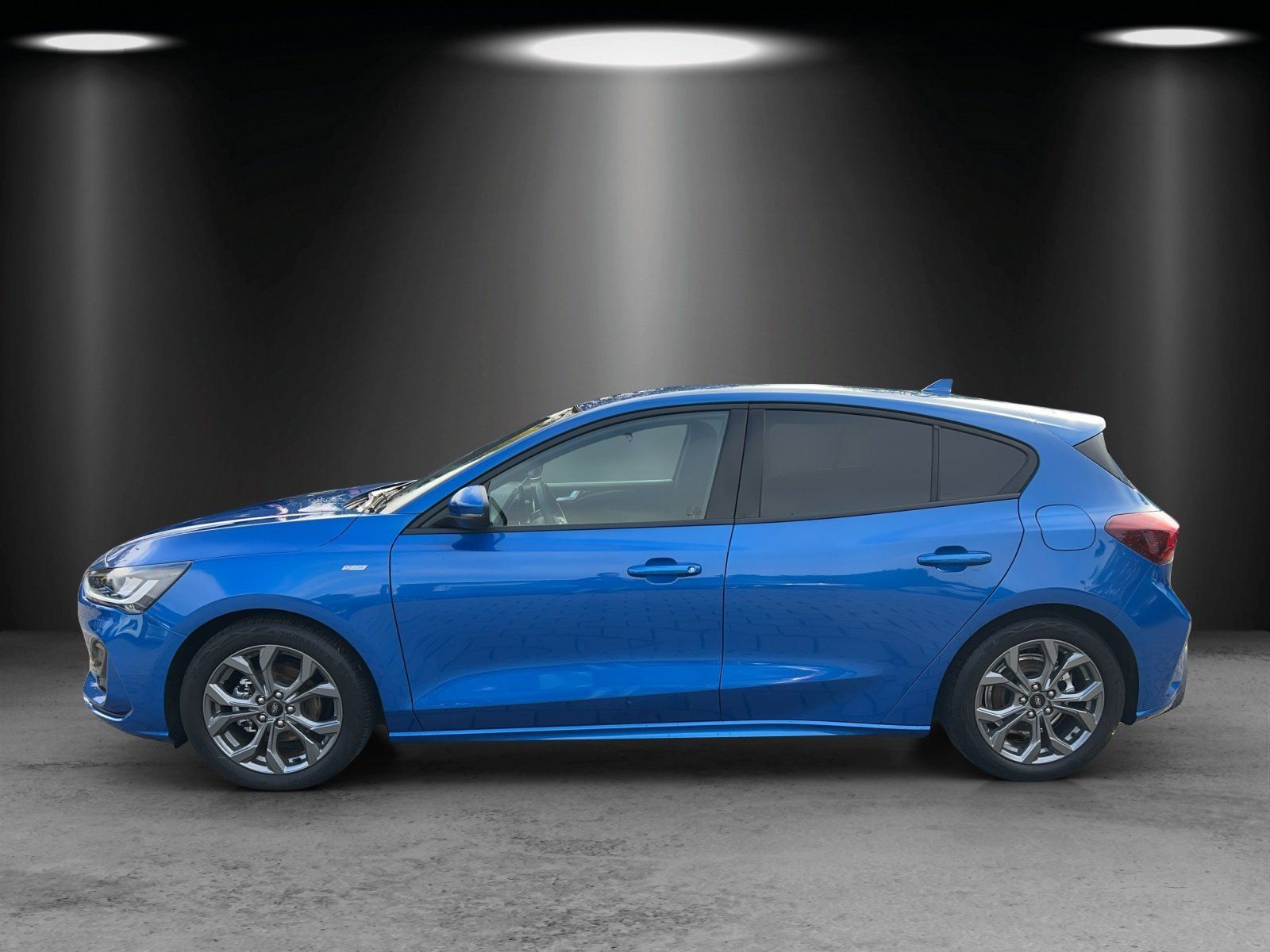 Fahrzeugabbildung Ford Focus 1.0EcoBoost MHEV ST-Line X SHZ/LED/CARPLAY