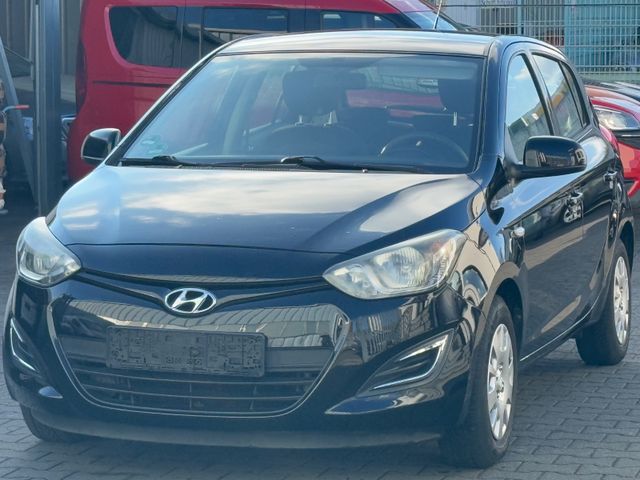 Hyundai i20 1.2 Trend Klima