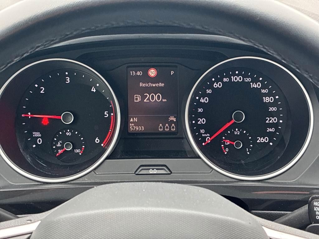 Fahrzeugabbildung Volkswagen Tiguan Life TDI DSG AHK NAVI KAMERA LED ACC GJ