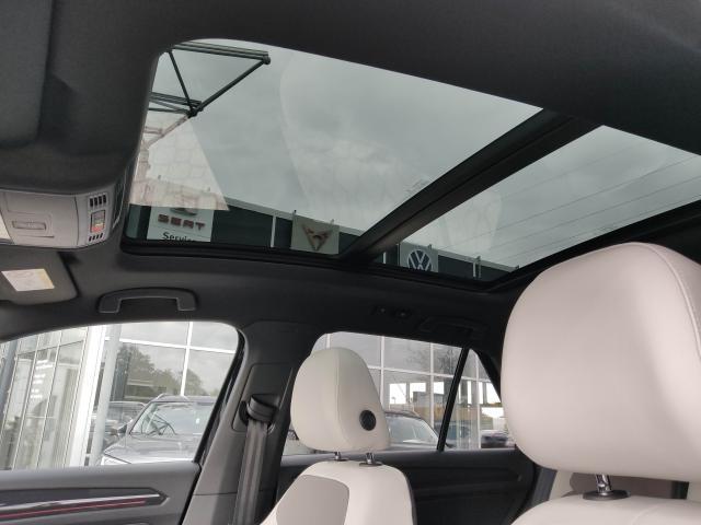 Volkswagen T-ROC SPORT 2.0 TSI DSG 4MOTION AHZV NAVI SITZH.