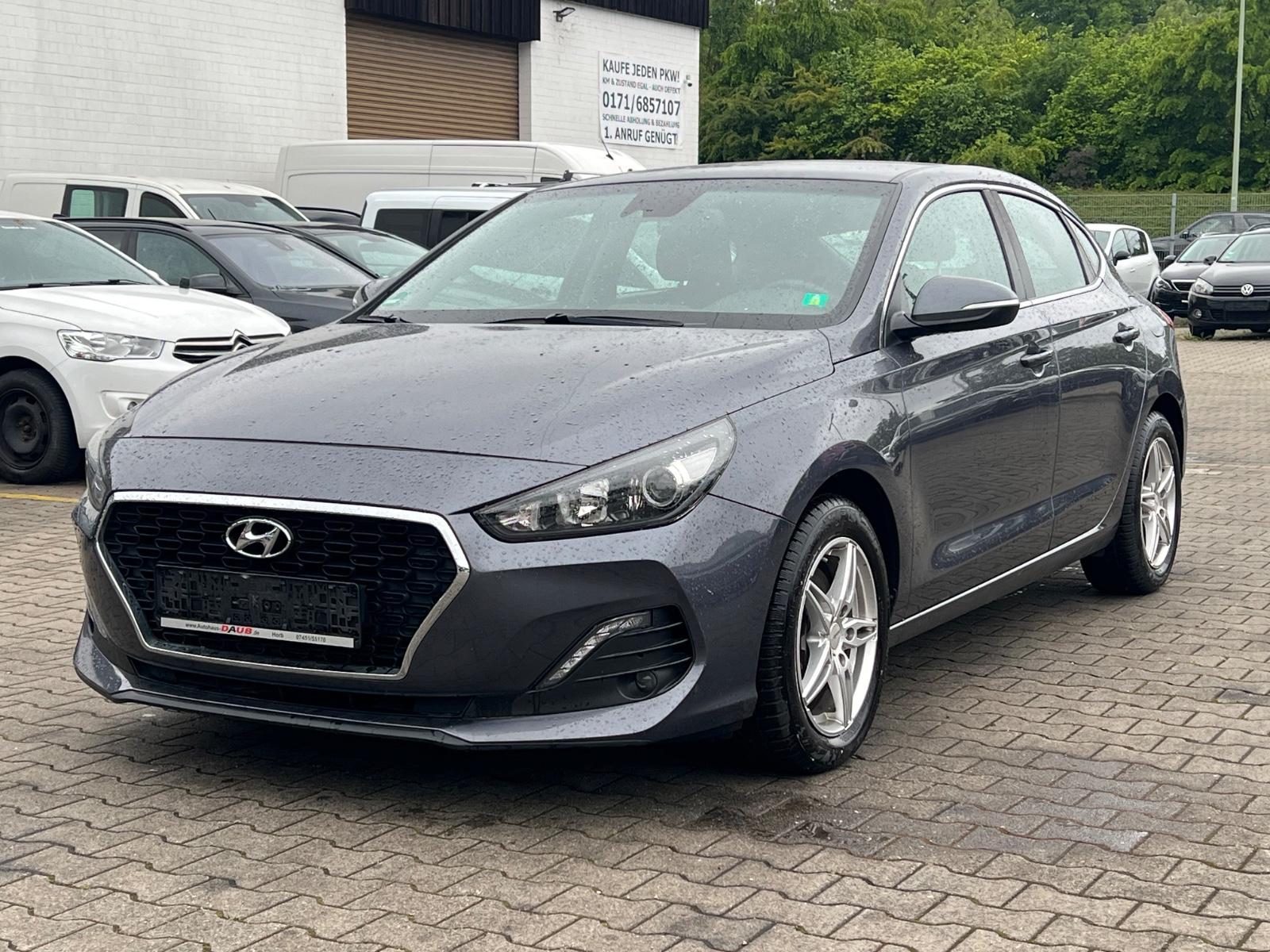 Hyundai i30 1.0i TURBO FASTBACK * ERST 75 TKM!
