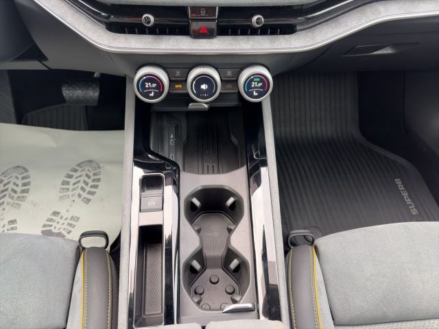 Superb Combi Selection 2.0 TDI 4x4 Bluetooth LED