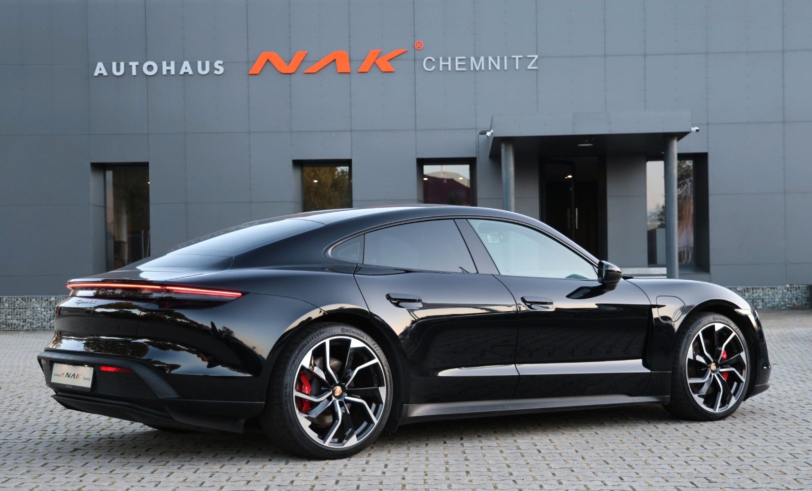 Porsche Taycan 4S Luftfederung Porsche-Service DAB 21'' foto 5