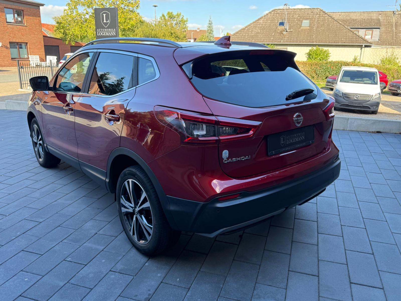 Nissan Qashqai N-Connecta I PANO I 360 KAM I LED