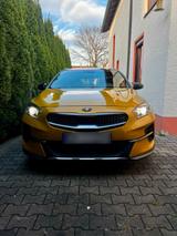 Kia Xceed 1,6 T-GDI Launch Edition mit Res... - Kia XCeed von privat